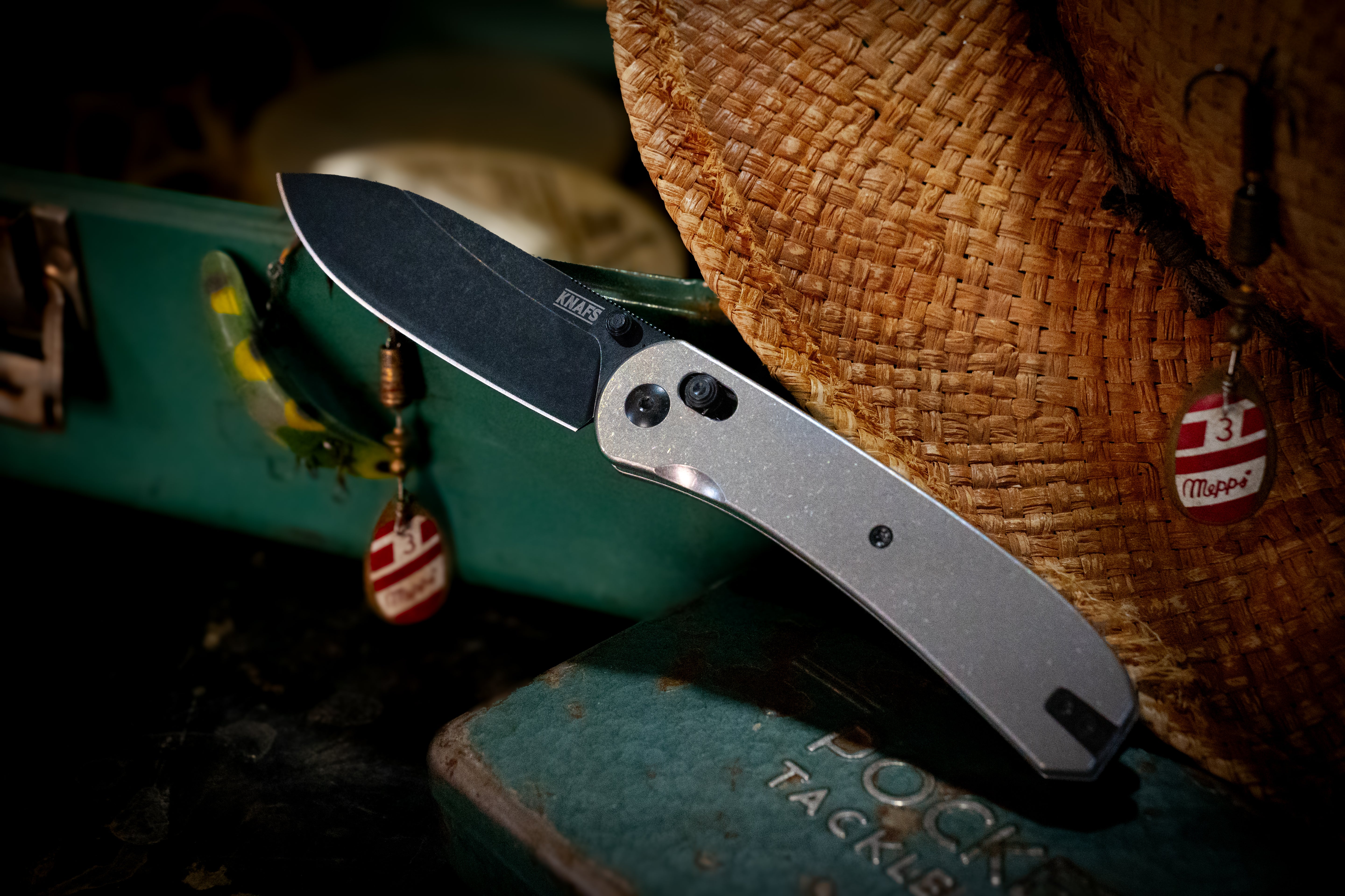 Lander 2 Pocket Knife - Stonewash Titanium - Black S35VN
