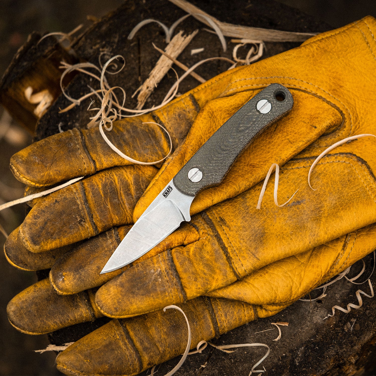 Little Lulu - Stonewash MagnaCut - Green Micarta