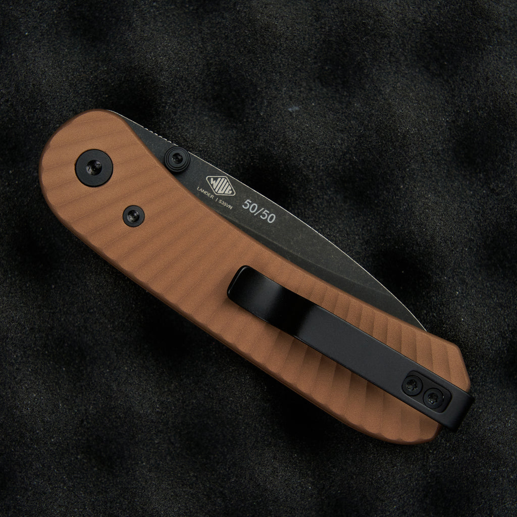 Knafs Lander 1 Limited Edition Pocket Knife - Bronze - Closed Back Lifestyle