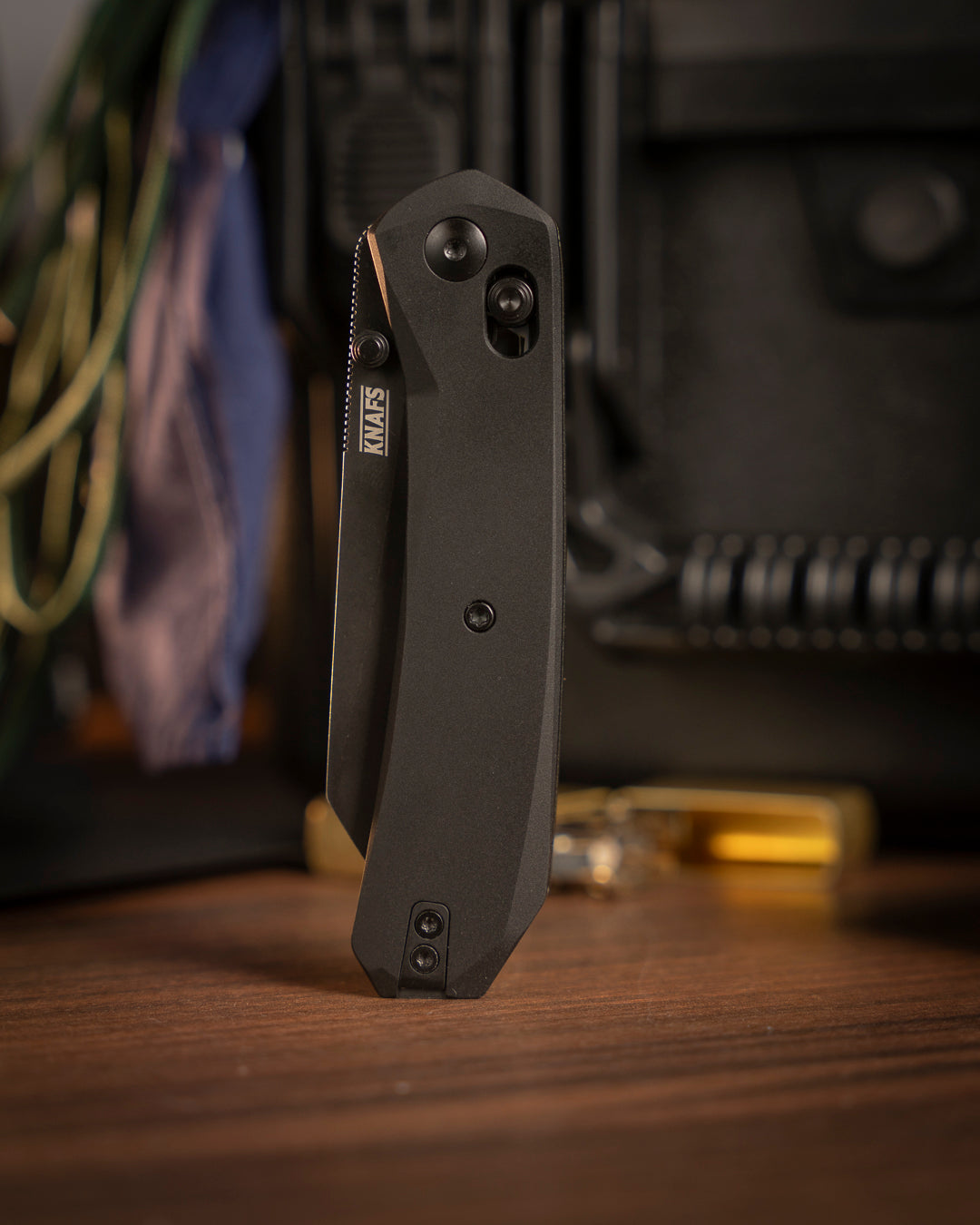Lander 2 Reverse Tanto - Aluminium noir - Elmax
